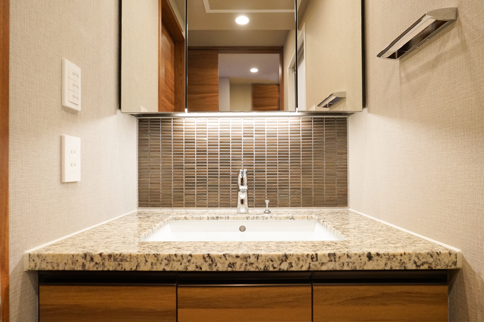 フローリング張り替え